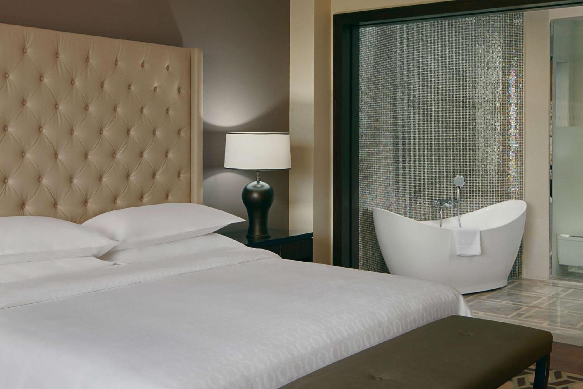 Hilton Duşanbe Dış mekan fotoğraf